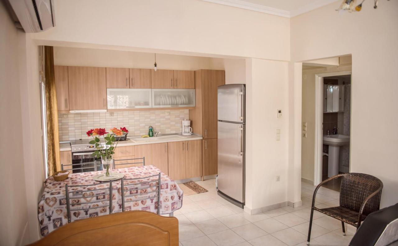 Appartement Savvas à Nea Plagia Extérieur photo